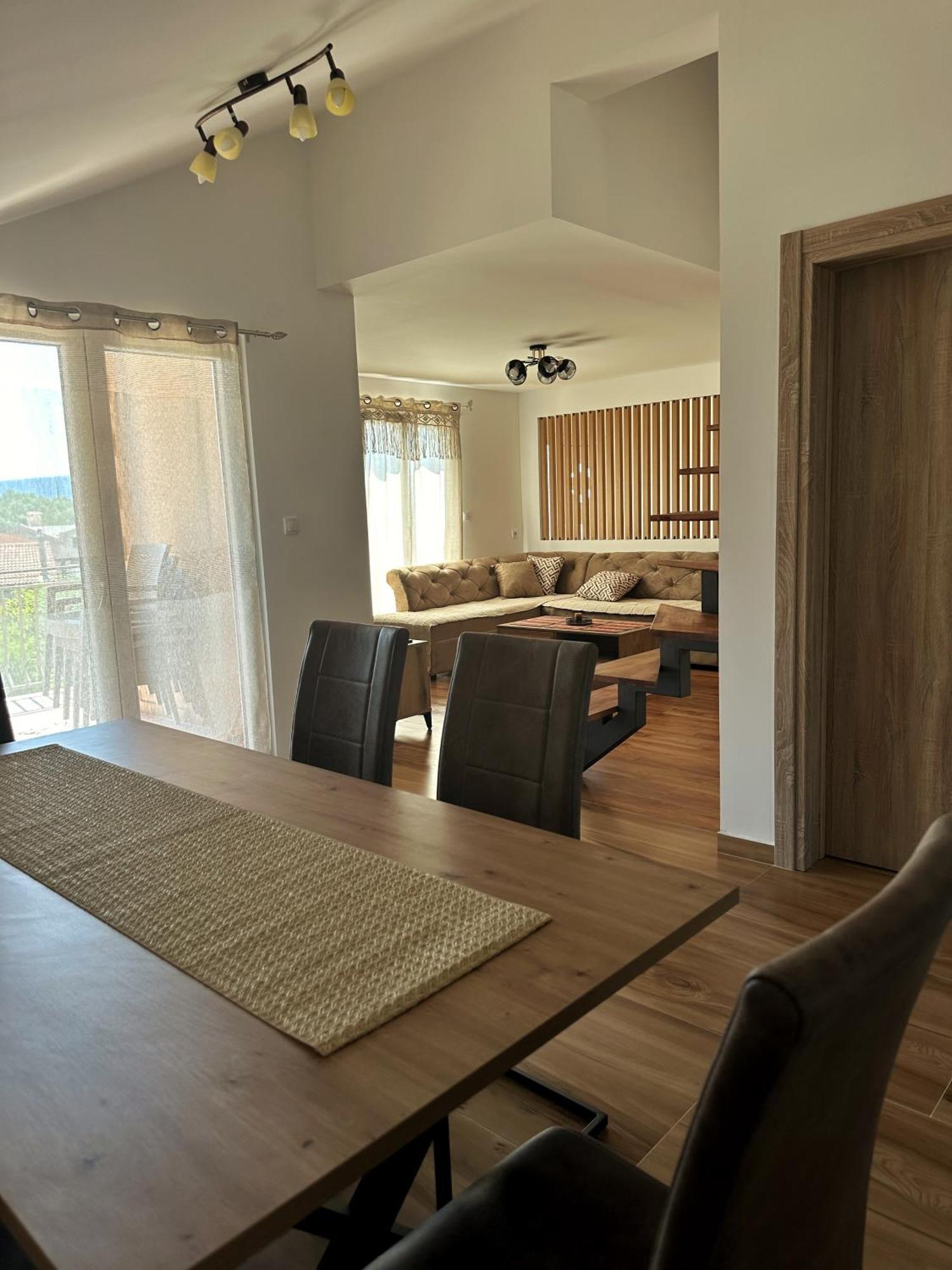 Nirvana Tivat Exterior foto